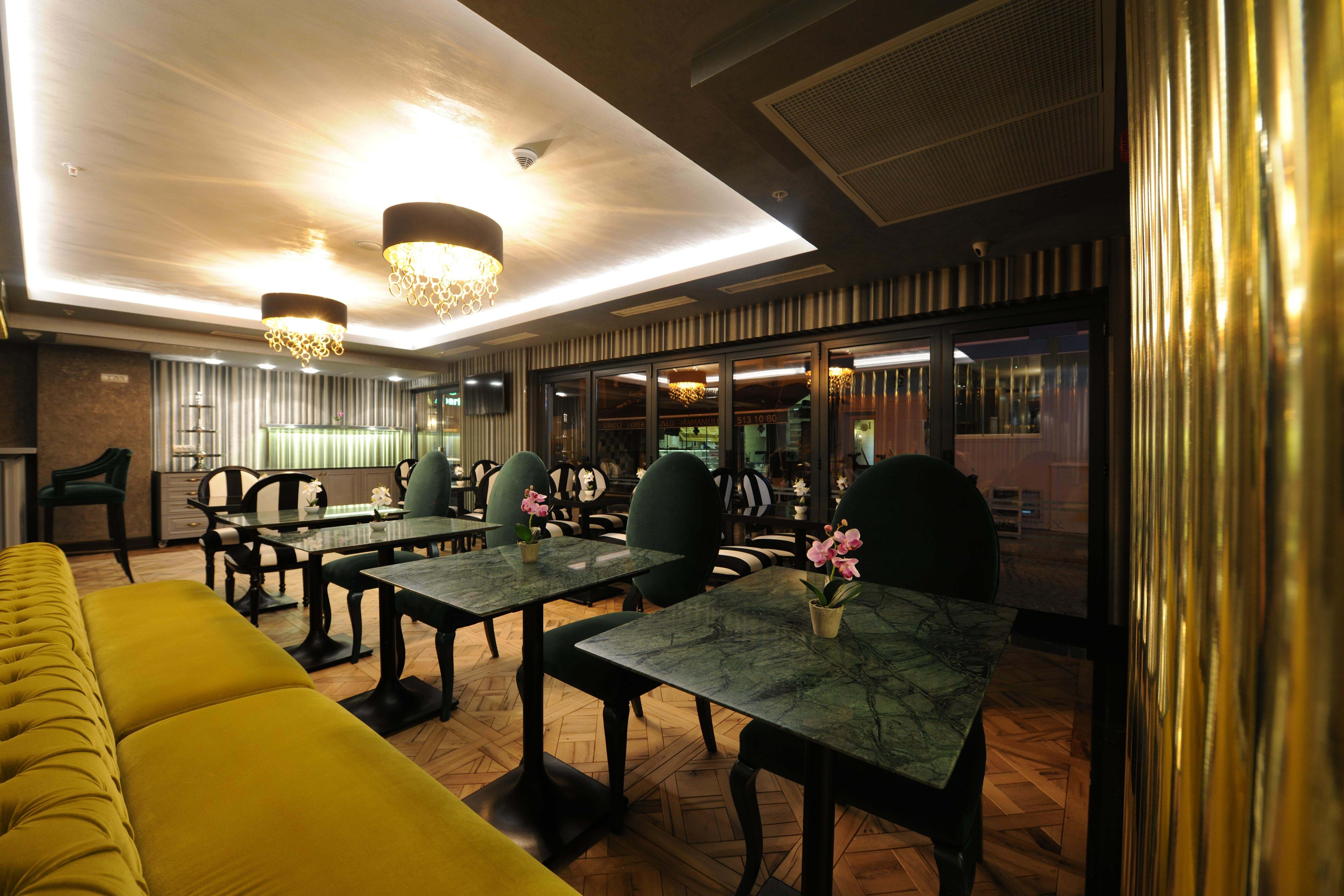 Le Petit Palace Hotel - Special Category — Photos 1